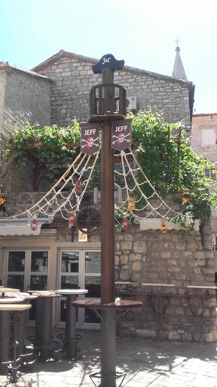 בודווה Apartment Stari Grad מראה חיצוני תמונה