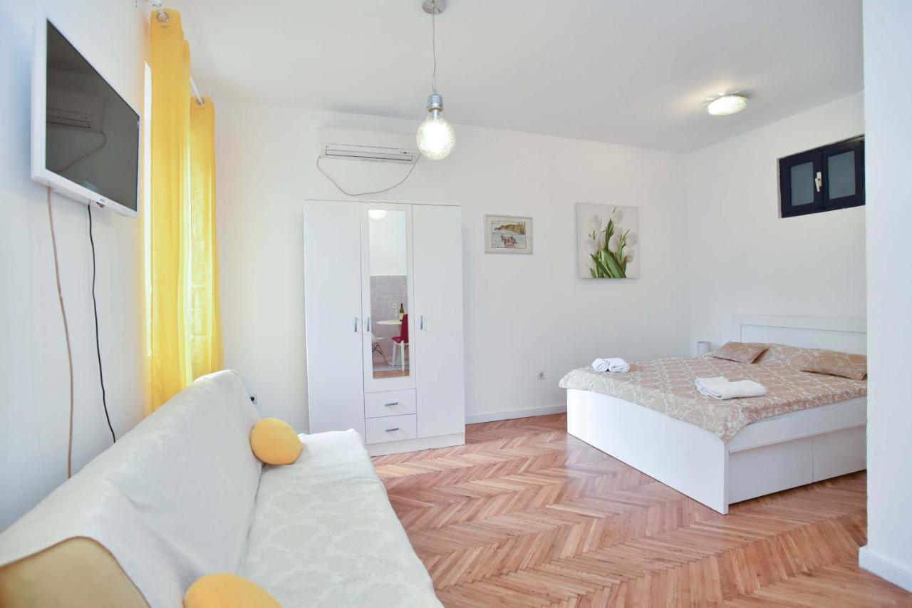 בודווה Apartment Stari Grad מראה חיצוני תמונה